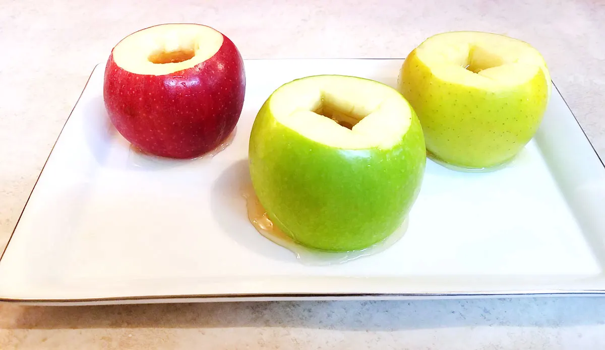 Make an easy DIY apple honey dish for Rosh Hashanah - a great idea for the Jewish High Holidays as a table centerpiece or just as a food craft.
