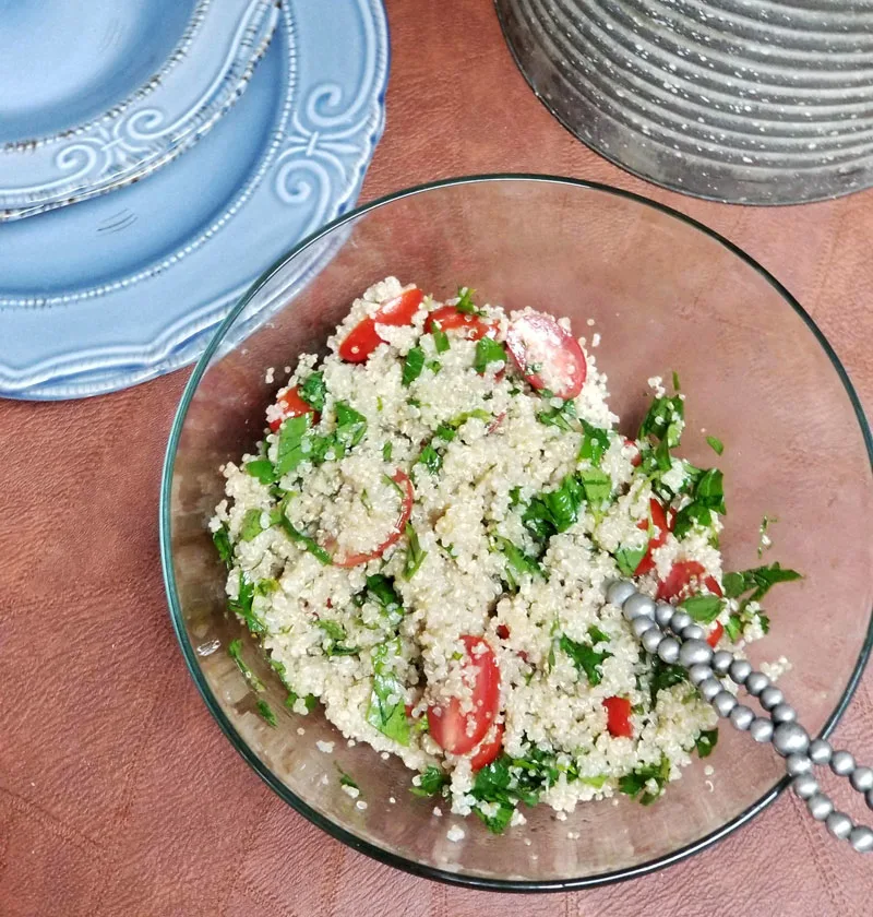 MMMM healthy quinoa tabbouleh salad recipe