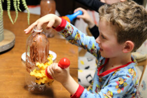 Torah Craft: Shavuot Centerpiece for Kids - Jewish Moms & Crafters