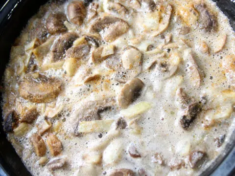 Mushroom Barley Soup in the Slow Cooker