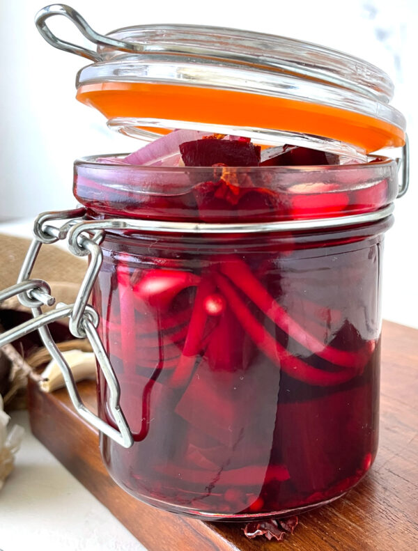 Quick Pickled Beets Recipe Jewish Moms Crafters   Quick Pickled Beets Recipe F3 600x791 