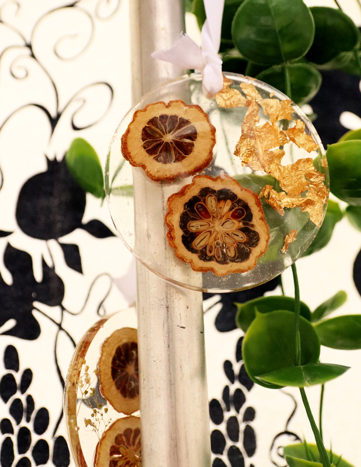 gold flakes and etrog slices decor for the sukkah