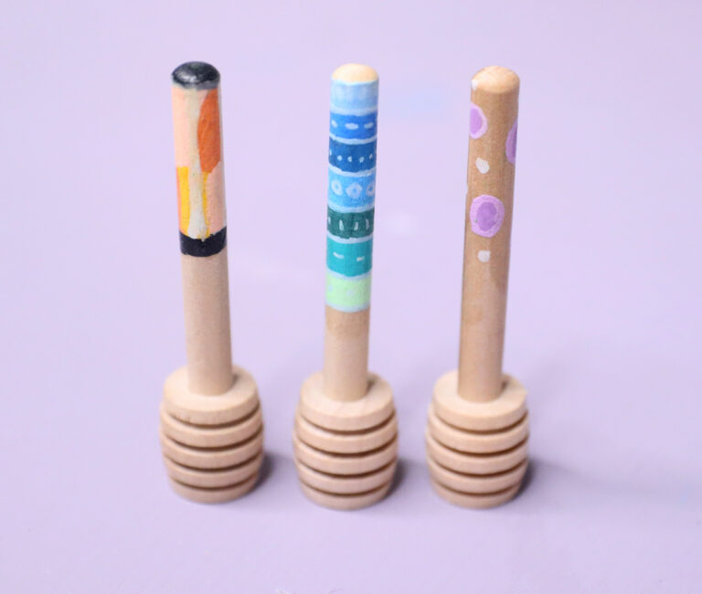 Color Your Own Honey Wand Craft