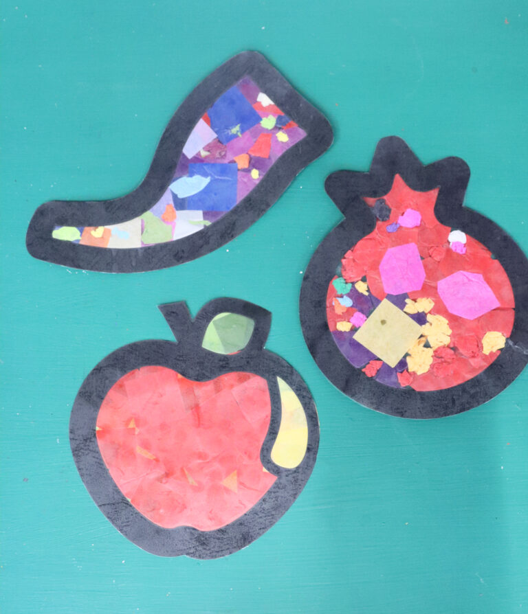 Rosh Hashanah Suncatchers – Free Templates